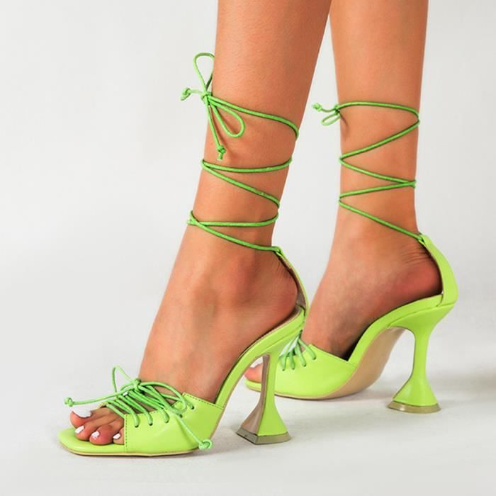 chaussures talons lacets