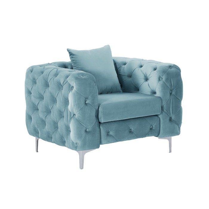 Fauteuil chesterfield en velours bleu pastel EDWINA