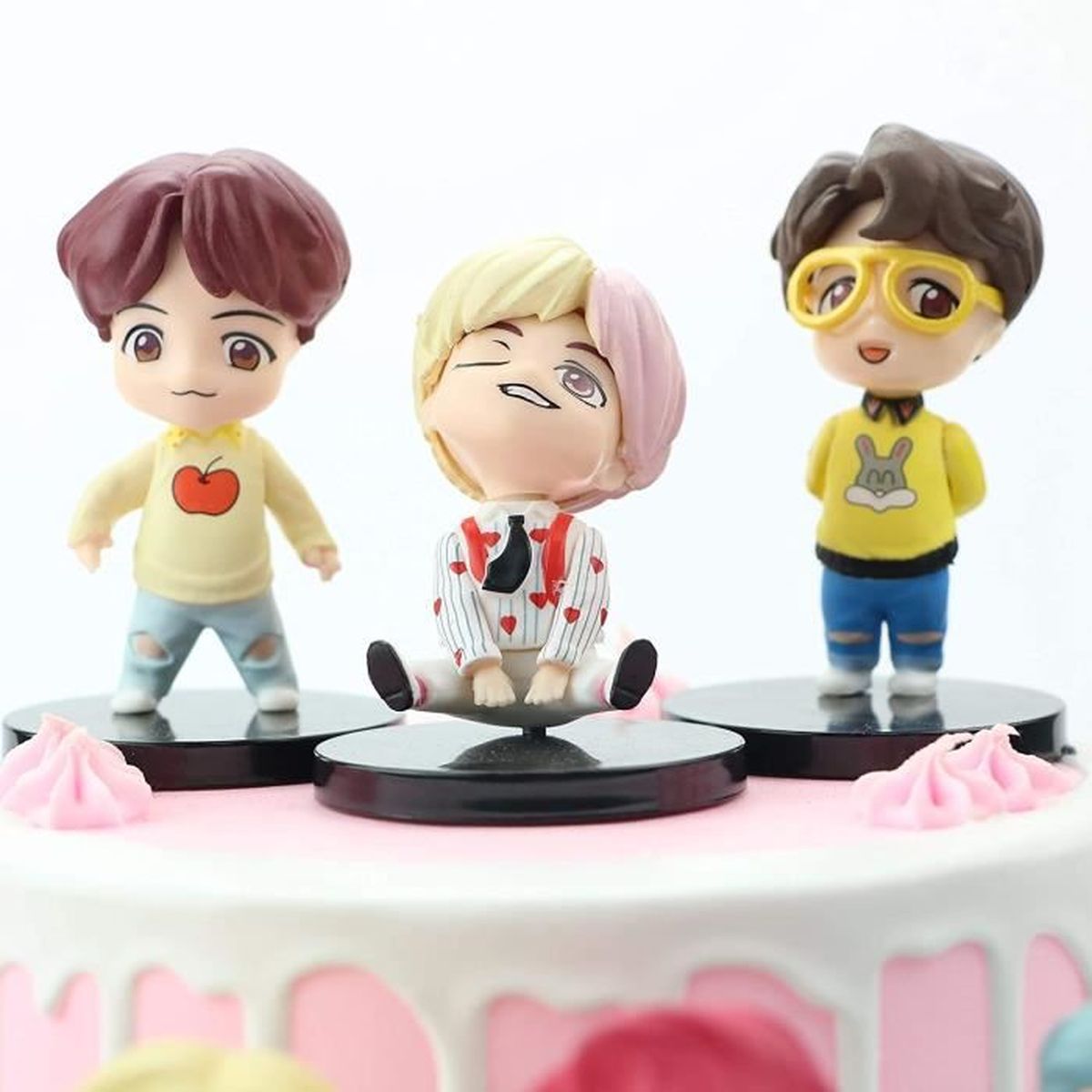 7 Pcs Bts Cake Toppers Set Fingure Characters Set Of Action Figure Toys Cake Toppers For Bangtan Boys Birthday Party Supplies Cdiscount Maison 7 Pcs Bts Cake Toppers Set Fingure Characters Set Of Action Figure Toys Cake Toppers For Bangtan Boys Birthday Party Supplies Cdiscount Maison