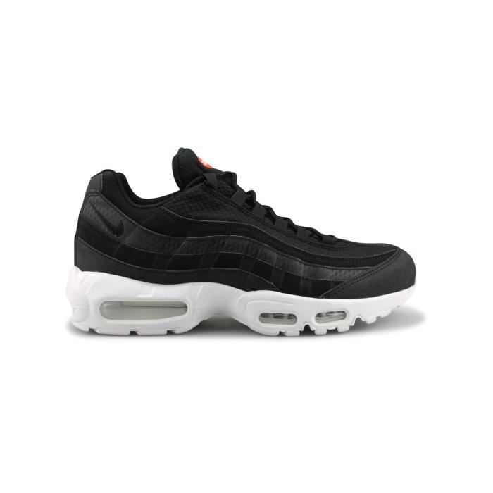 air max 95 noir semelle blanche