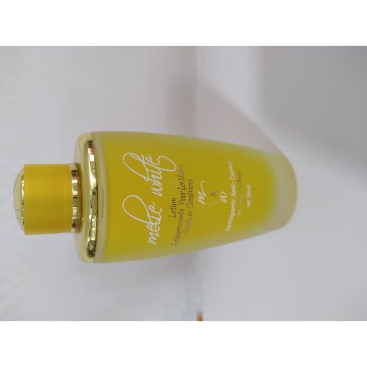 MELI WHITE LOTION ECLAIRCISSANTE POUR LES MAINS ET PIEDS CICATRICE