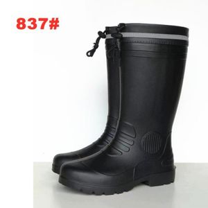 OUTILLAGE PÊCHE 837 L Taille 41-42--Bottes De Pluie Légères Et Hau