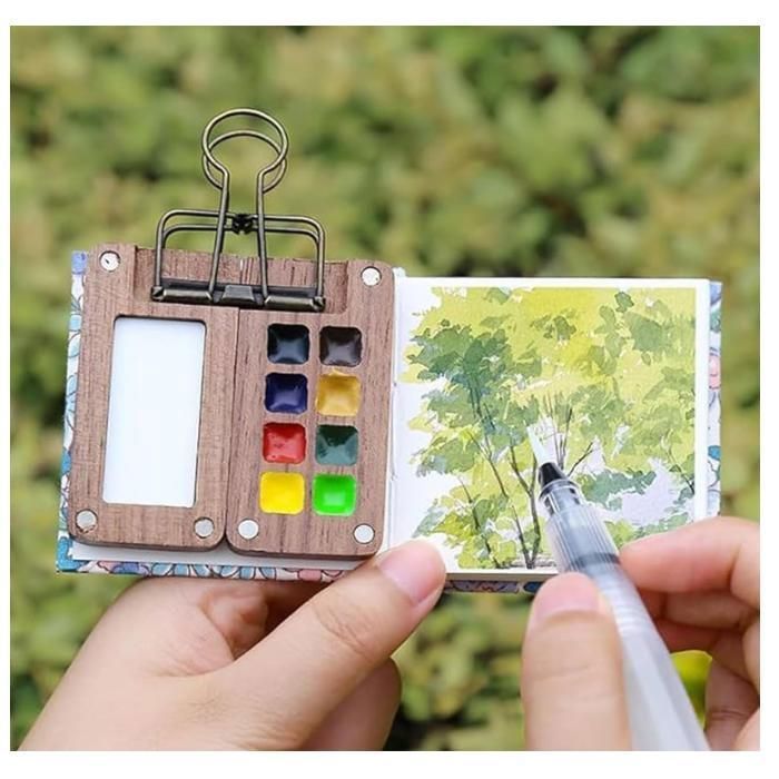 Mini kit d'aquarelle - 12 couleurs - Palette d'aquarelle portable - En bois pliable - Avec journal de papier aquarelle, pinceau aquarelle, stylo et clip Mini kit d'aquarelle - 12 couleurs - Palette d'aquarelle portable - En bois pliable - Avec journal de papier aquarelle, pinceau aquarelle, stylo et clip