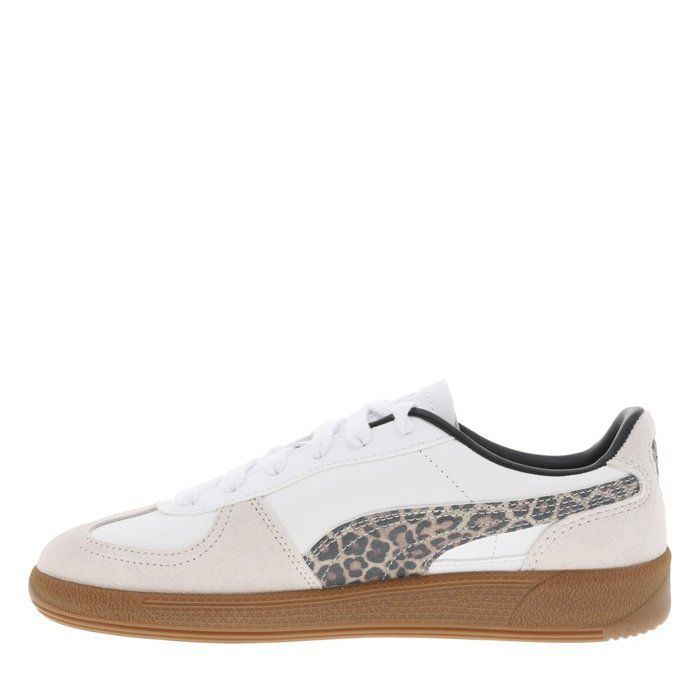 Tennis en cuir léopard plates et à lacets plats avec étiquette de