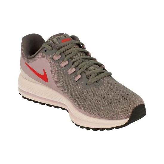 nike vomero 13 beige