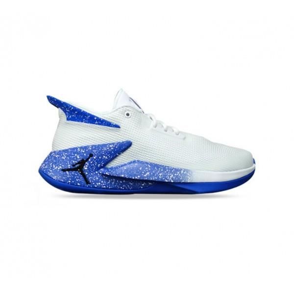 chaussure de basket jordan junior