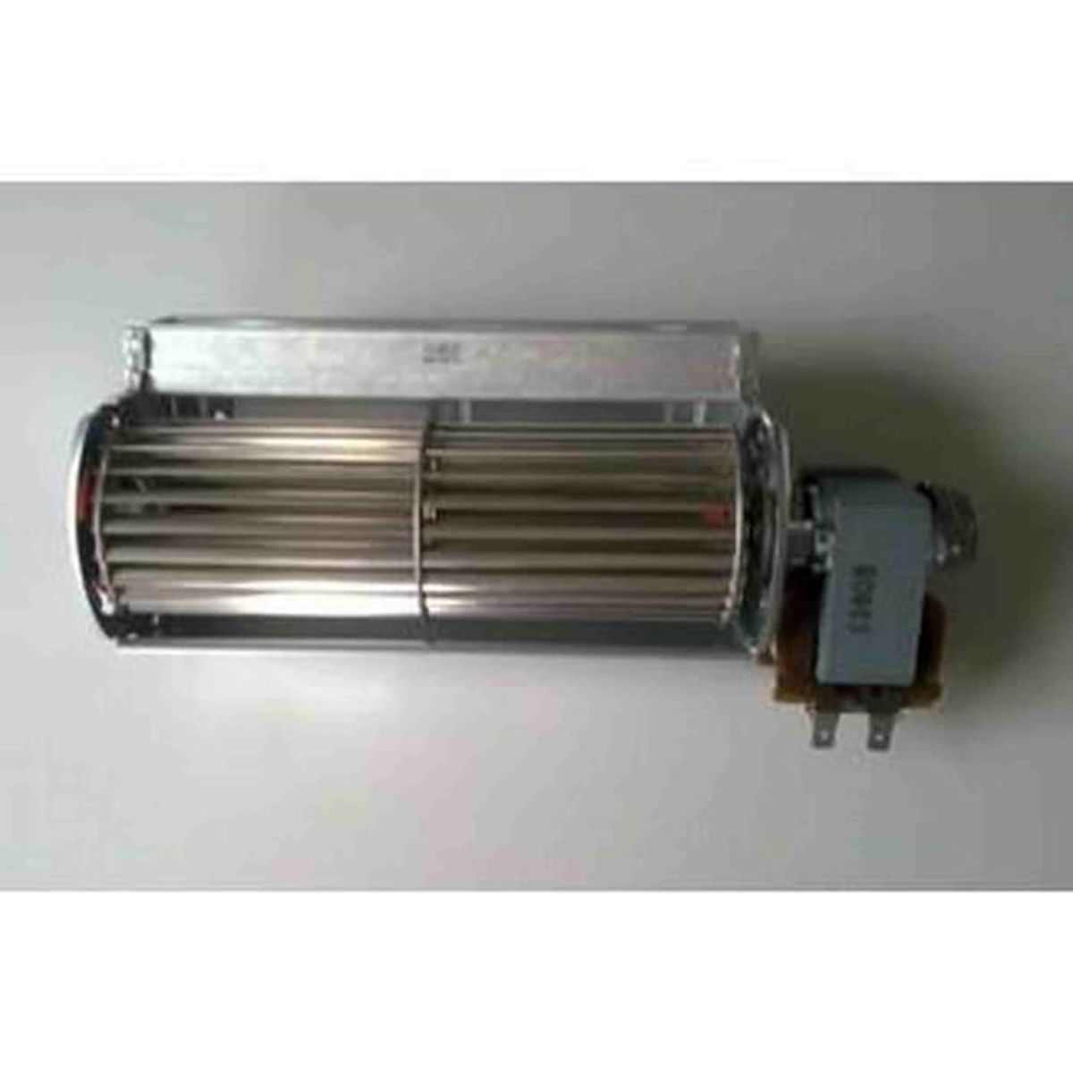 ELECTROLUX COMPATIBLE FOUR tangentiel VENTILATEUR REFROIDISSEMENT de moteur