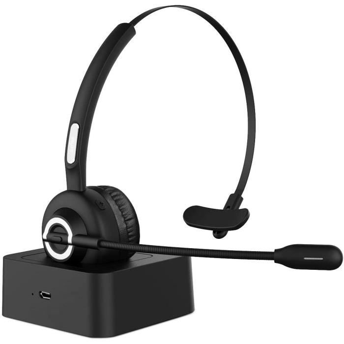 clavier souris gamer corsair