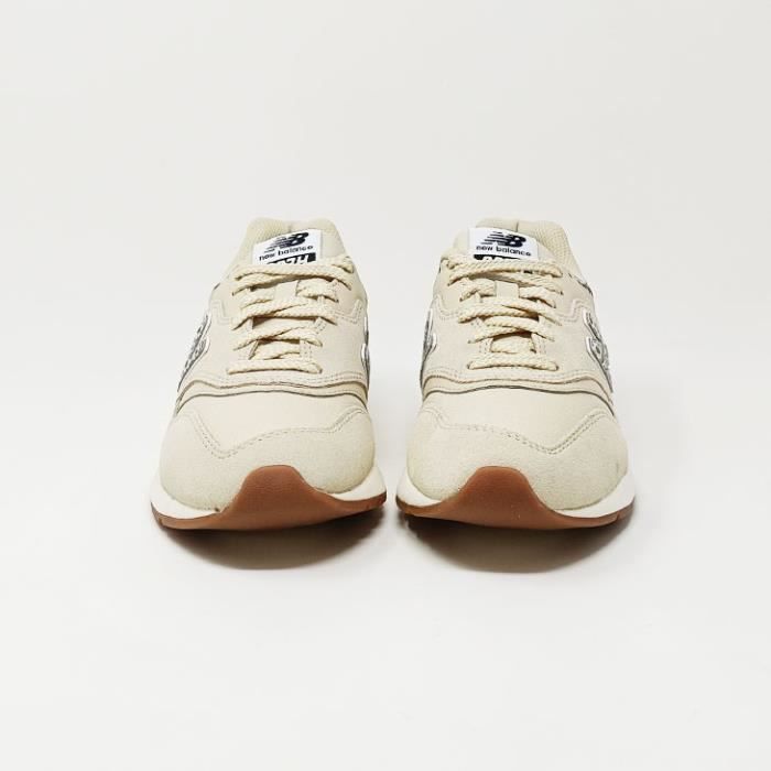 New balance 997 store beige