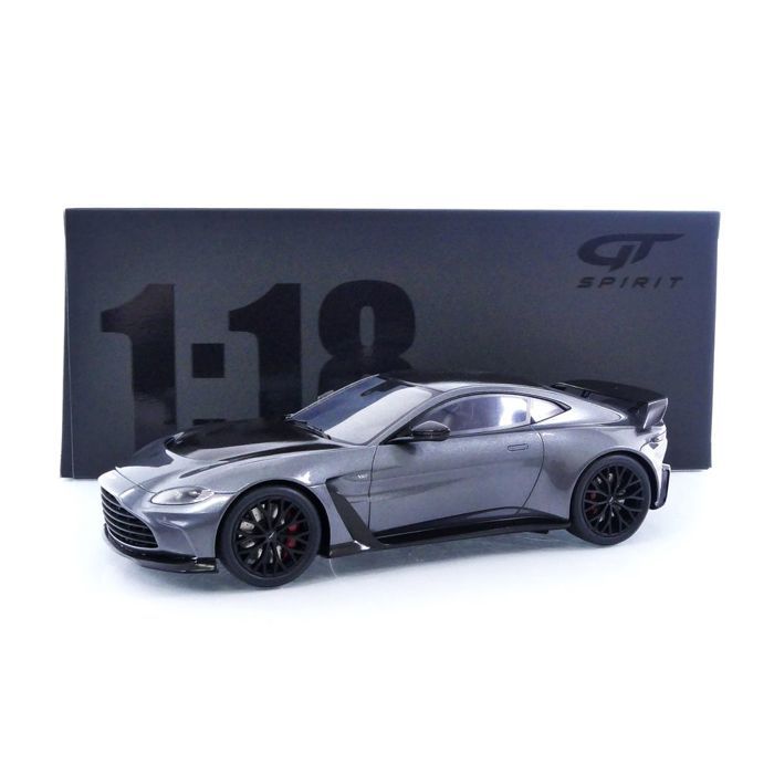 Véhicule miniature de collection - GT SPIRIT - Aston Martin V12 Vantage 2023 GT443 - Magnetic Silver - 1/18 - 14+ ans