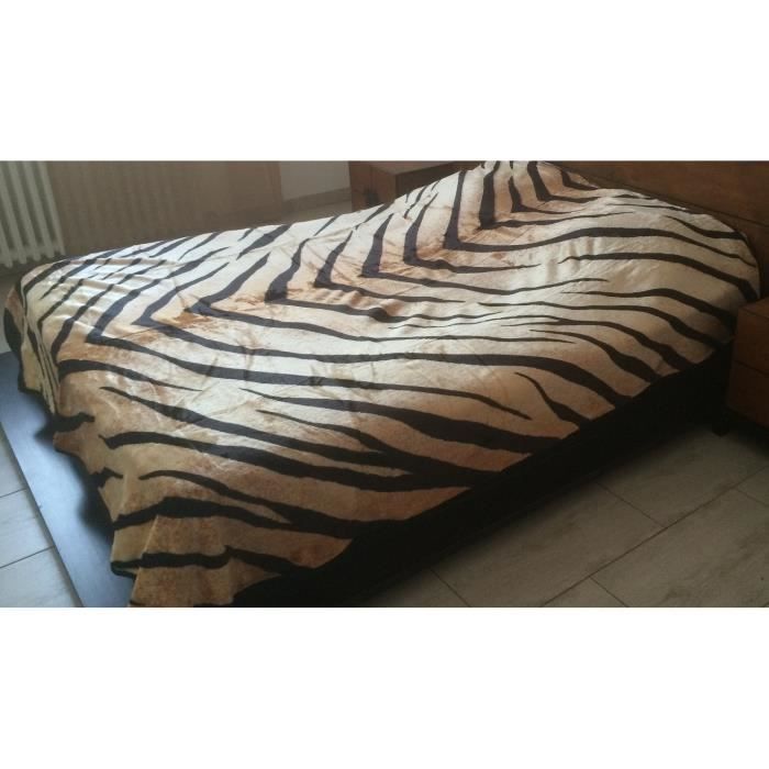 Plaid Luxe Aspect Fourrure Pilou - Marron - 120x150 Cm - Couverture Neuve