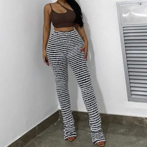 Pantalon femme rayé online noir et blanc