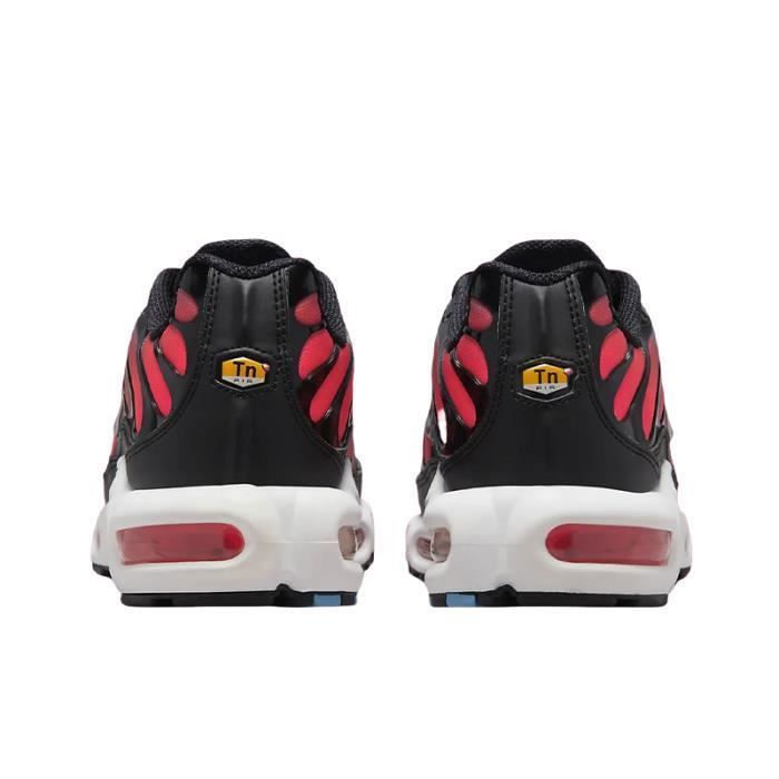 air max plus black pink and blue