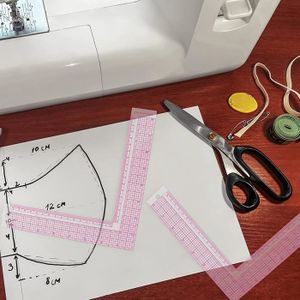 Équerre pour couture non graduée de 30 cm x 40 cm Équerre pour couture non graduée de 30 cm x 40 cm