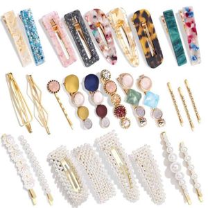 MagiDeal Pinces à Cheveux Strass Femme en Cristal Cadeau Bijoux de Cheveux Moderne Élégante MagiDeal Pinces à Cheveux Strass Femme en Cristal Cadeau Bijoux de Cheveux Moderne Élégante