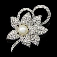 Argent nouveau charme fleur cristal broches broches strass imitation perle broche broche argent Merci6876