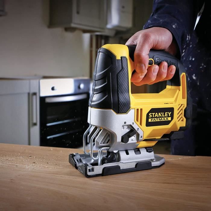 Stanley fatmax outlet 710w