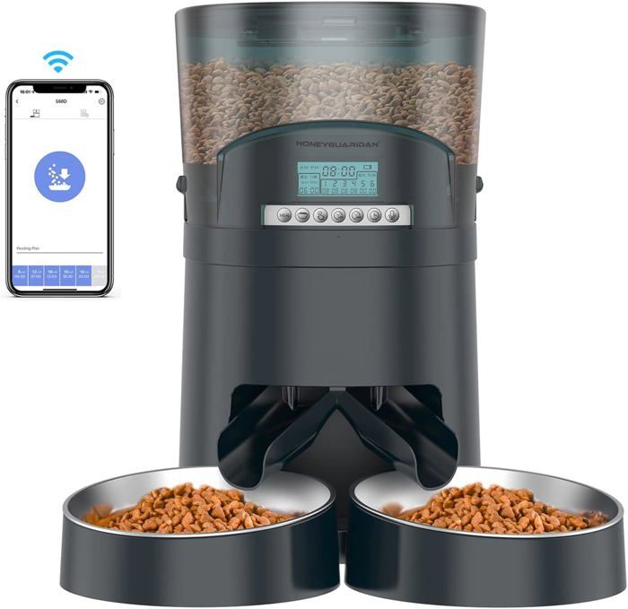Comparer les prix de Distributeur Croquettes Chat Automatique Double,4.5L 2.4G Wifi Distributeur Croquettes Chat&Chien Connecté Avec Application Et Enr