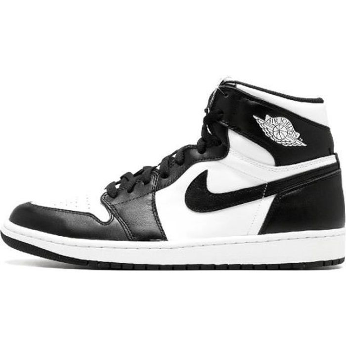 Basket Nike Air Jordan 1 Retro Black White (2014) Chaussure de Sport AJ 1  555088-010 Homme Femme Noir/blanc - Cdiscount Chaussures