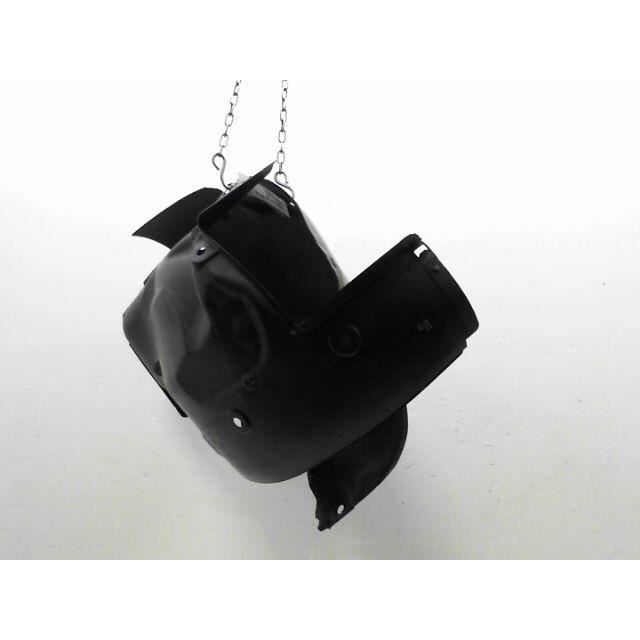 PARE-BOUE AVANT DROIT RENAULT GRAND SCENIC MONOSP. II Phase 2 LONG 2006-2009 / 8200136726 / D1-493678