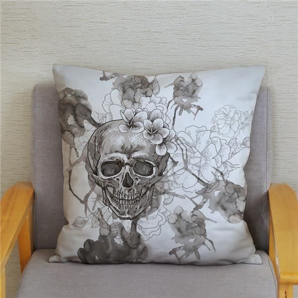 Coussin Tête De Mort Fleuri