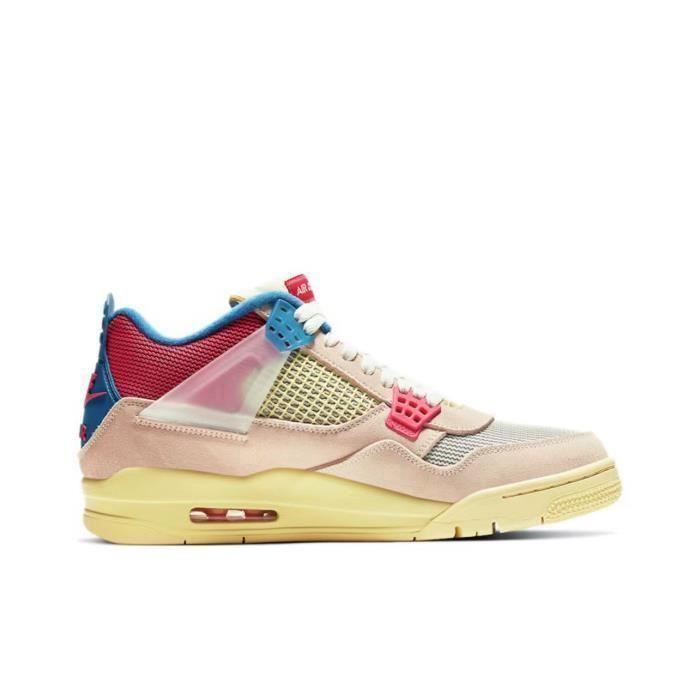 La chaussure bleu ou rose hot sale