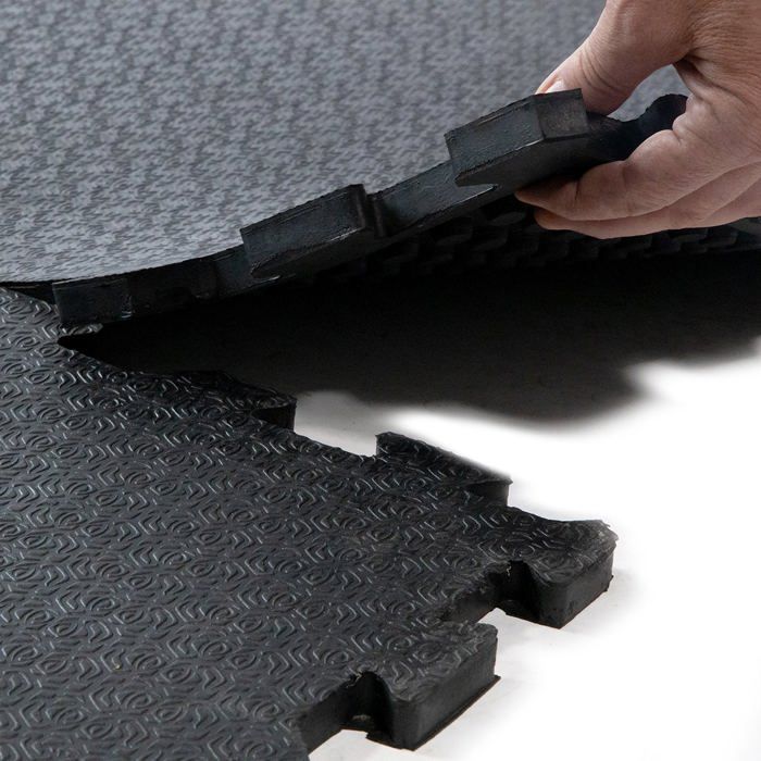 Puzzle isolatant Tapis décurie en caoutchouc Revêtement avec système de puzzle 120 x 80 cm