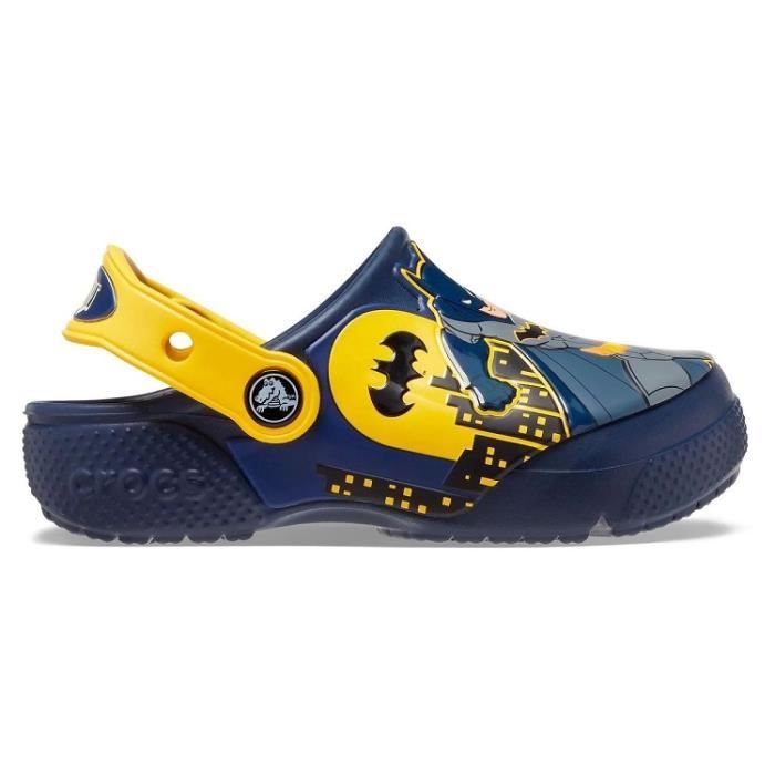 sandales pour garçon crocs fl batman patch - bleu - talon plat - marque crocs