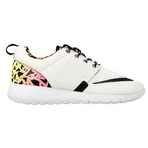 CHAUSSURES DE RUNNING Chaussures Nike Roshe One FB GS - Rose - Running - Enfant