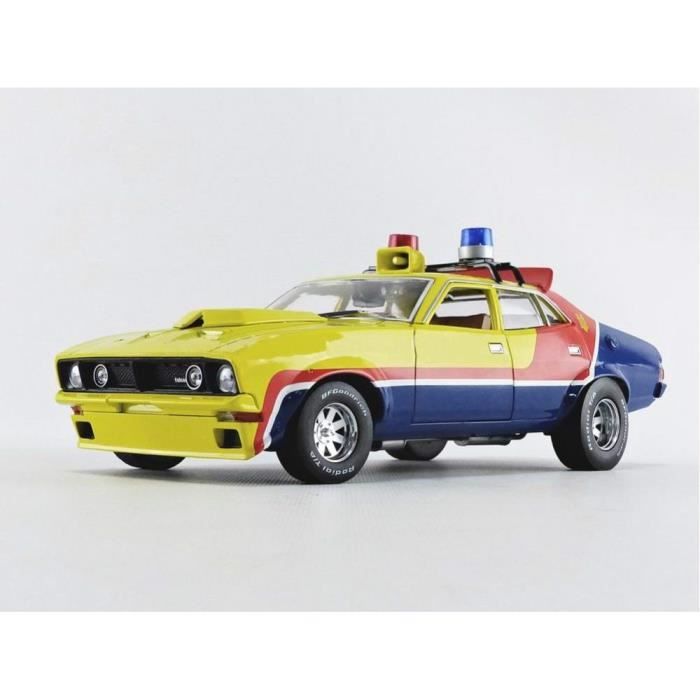 Voiture Mad Max FORD Falcon XB Police V8 Interceptor Metal 1 18 Madmax Cdiscount Jeux Jouets