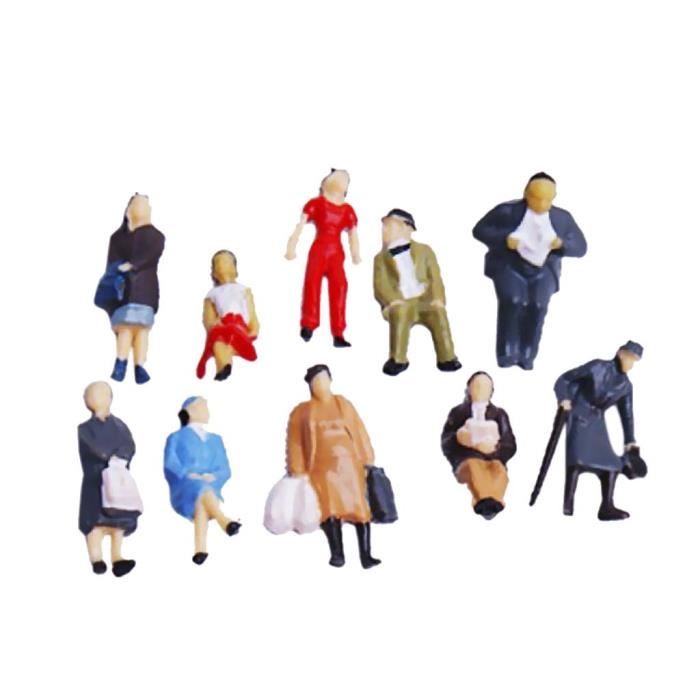 P87-12 Lot de 24 figurines de modélisme peintes Personnes attendant le train Échelle HO 1:87