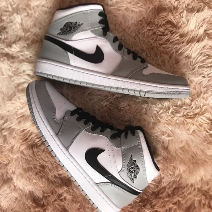 Basket jordan grise online