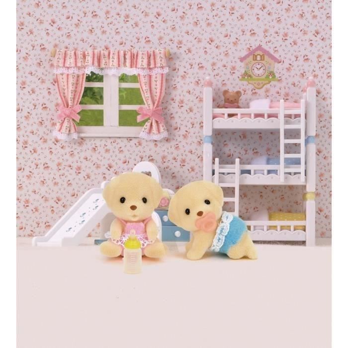 SYLVANIAN FAMILIES 5189 - Figurines Les Jumeaux Labrador - Mini poupées et Accessoires - Les bébés