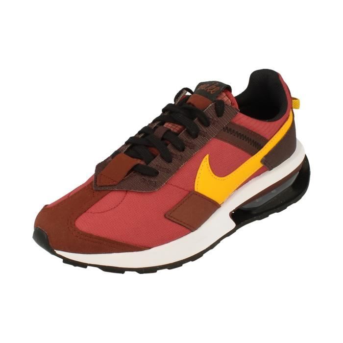 Nike rouge cheap et jaune
