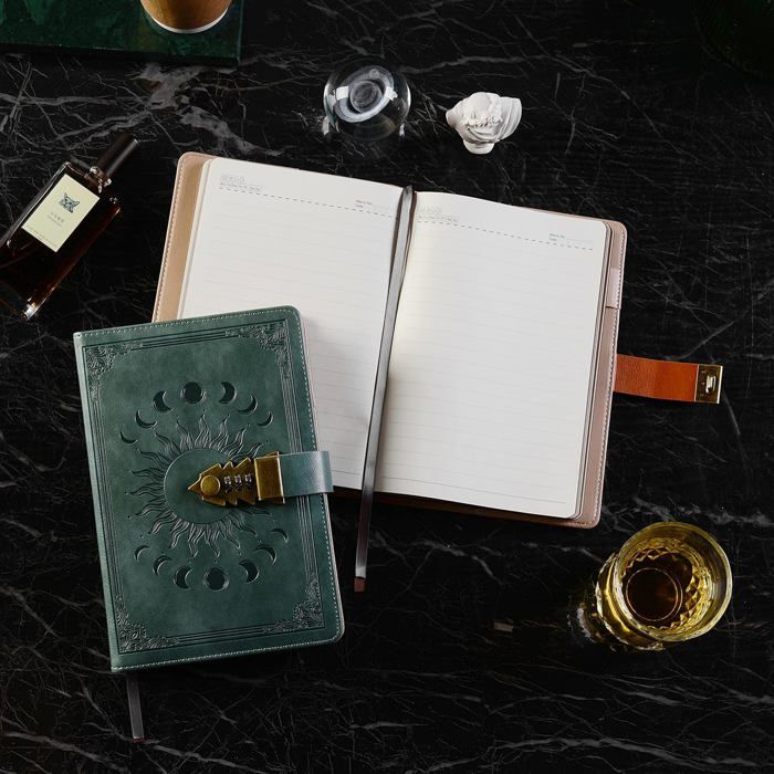 Carnet Secret Avec Code à 3 Chiffres - Journal Intime Fille A5 - Couverture PU - Inclus Stylo Et Autocollants - Cadeau Idéal Kidi Secret