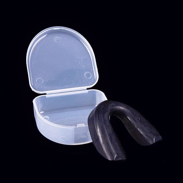 Protège-Dents Moulable EVA – Boxe, Basket, MMA, Hockey, Foot, Arts Martiaux – Double Couleur, Haute Résistance