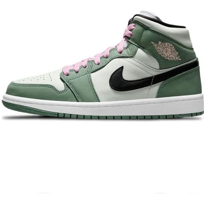 Une Air Jordan 1 Mid SE “Dutch Green” à l'horizon - Le Site de la Sneaker