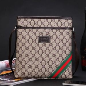 Sacoche guess homme pas cher Clearance