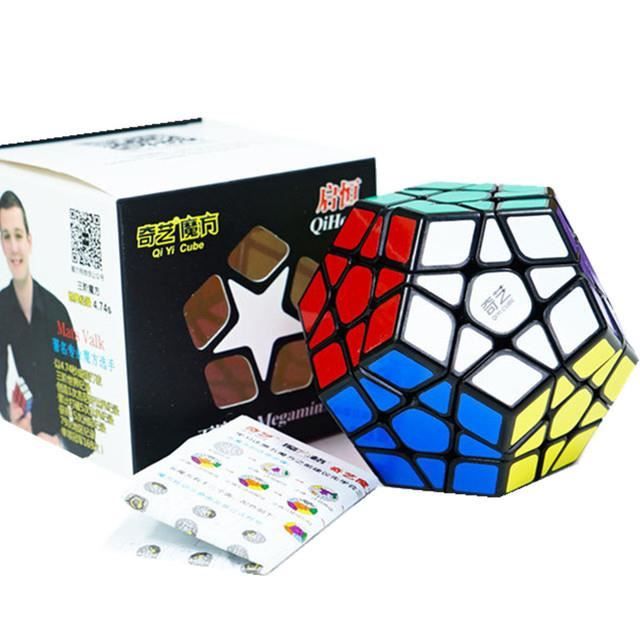 Cube Magique 4x4 Bukefuno QY Toys - Speedcube Sans Autocollants - Pour Débutants Et Passionnés