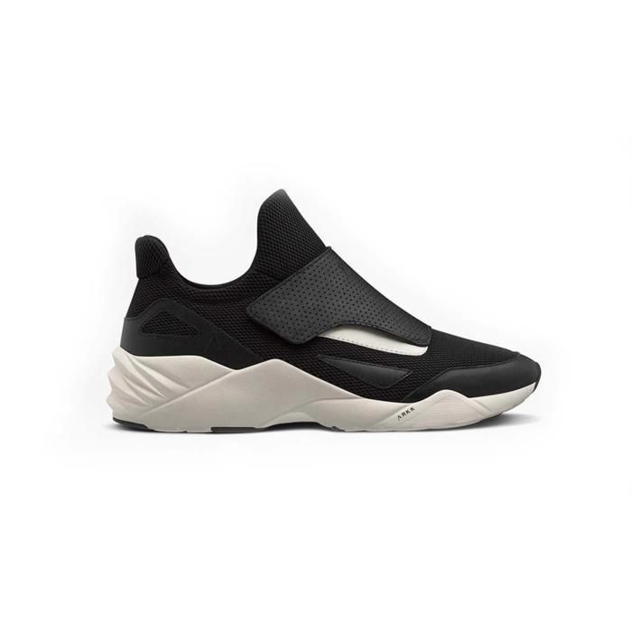 Baskets de sport femme ARKK COPENHAGEN légres noires taille 41 Baskets de sport femme ARKK COPENHAGEN légres noires taille 41