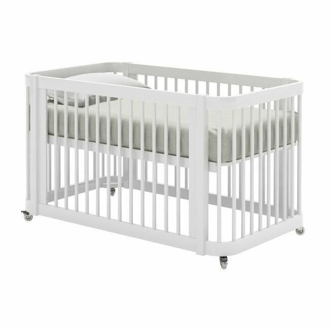 Lit Bebe Evolutif Mae Blanc 70x140 Cm Cdiscount Puericulture Eveil Bebe