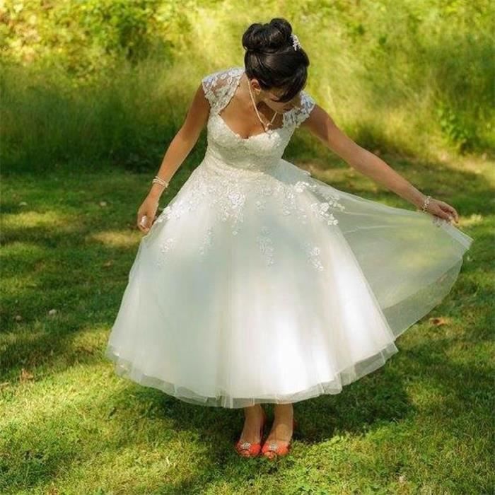 Robe de marie A ligne courte en dentelle grande taille longueur appliques robes de marie jardin Blanc Cdiscount Pret a Porter