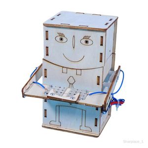 ROBOT - ANIMAL ANIMÉ Caisse d'épargne robot en bois - Kit d'expérimenta