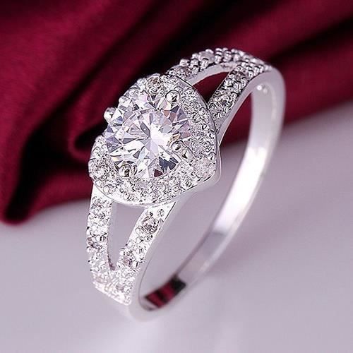 Bague en forme de store coeur