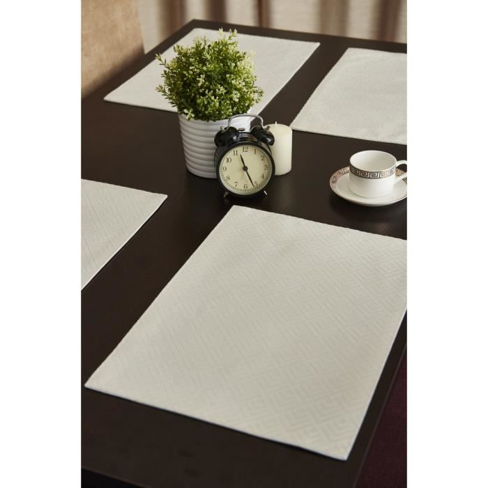Tofern Lot De 4 Set De Table Tissu Rectangulaire Cadeau Noel