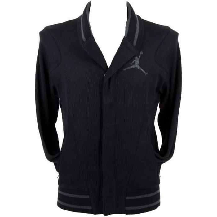 Veste Nike Jordan Varsity Shawl Ref. 576805 010 Cdiscount Pret a Porter