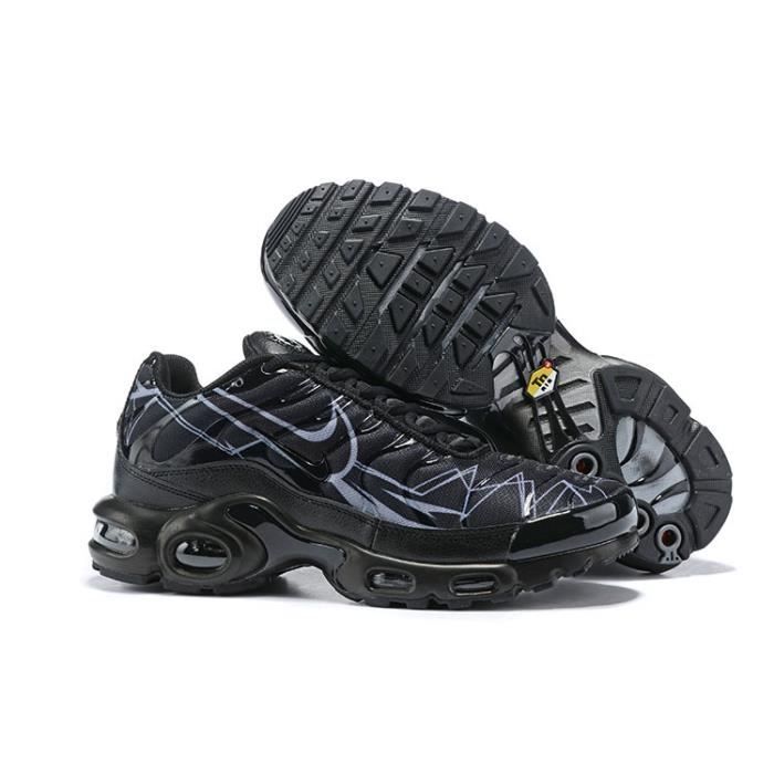 Basket Nike Air Max Plus TN TXT Chaussures Homme Entraînement Noir ... Basket Nike Air Max Plus TN TXT Chaussures Homme Entraînement Noir ...