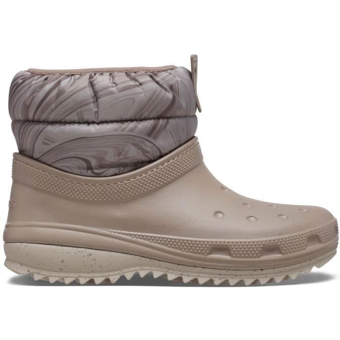 Bottes courtes femme CROCS Classic Neo Puff mushroom doublure duvetee isolation fourree semelle crantee Mushroom Cdiscount Chaussures