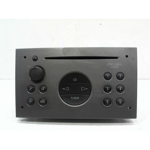 PIECES AUTO D'OCCASION - 93183125 - KIT D'INSTALLATION D'AUTORADIO - AUTORADIO OPEL MERIVA 2003-2005 - E1-375335