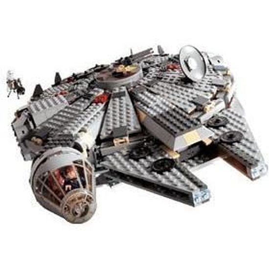 Star Wars : coup de blaster sur le prix du Faucon Millenium LEGO